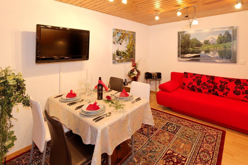 Haus Waldheim Grachen Daire Oda fotoğraf